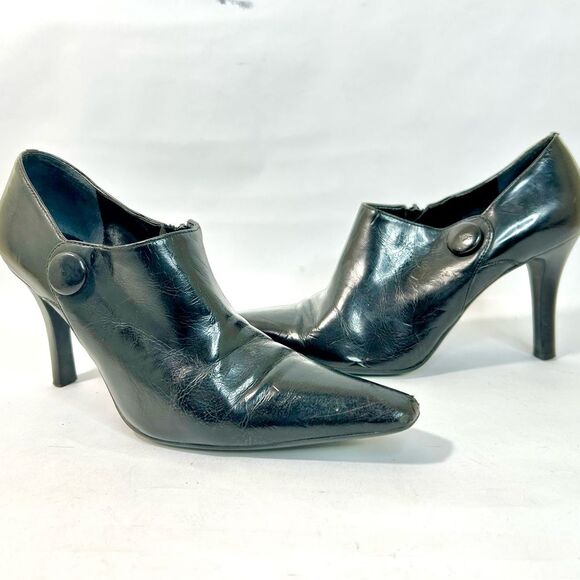 Franco Sarto Black Vegan Leather Booties size 6 - Picture 9 of 10